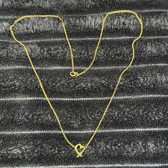 Tiffany & Co Real Yellow Gold 18K Loving Heart Pendant Necklace - Picture 3 of 11